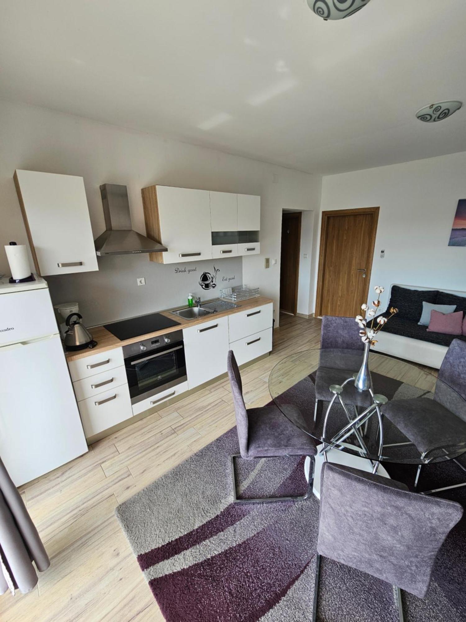 Apartments Grgic Трогир Екстериор снимка